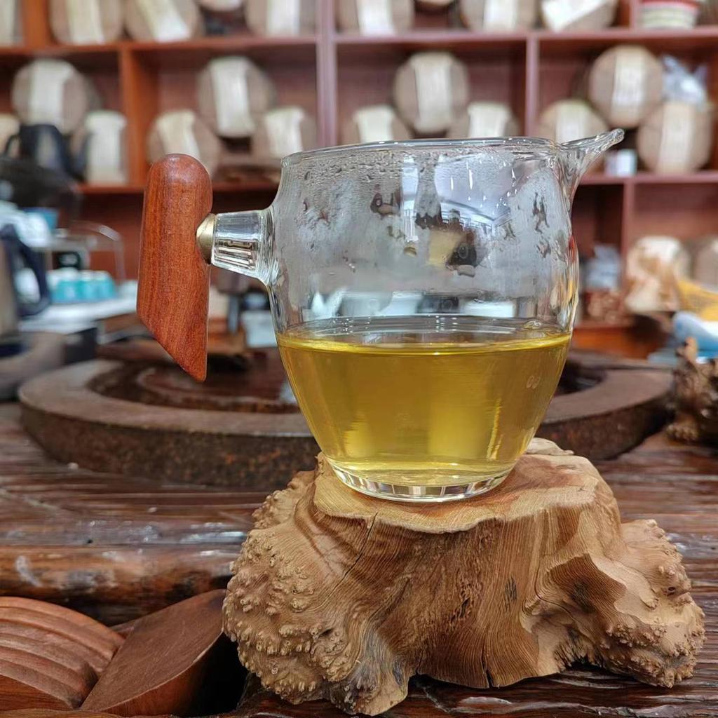 Myanmar Ancient Tree Raw Pu-erh Cake 357g - Wild Sheng Cha, Large Leaf