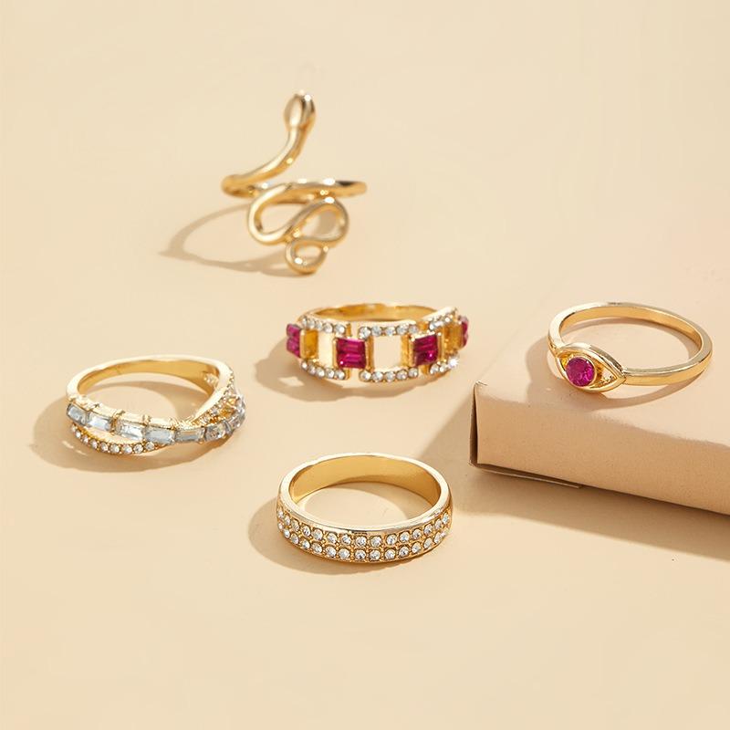 Alloy ring, niche high-end jewelry, diamond-encrusted snake ring set, stacked women's accessories
