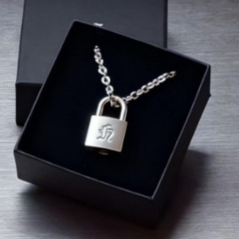 Fashionable Creative Metal Lock Necklace Same As Huang Xuanchen'S Style Punk Necklace Men Women Jewelry Fans Gifts