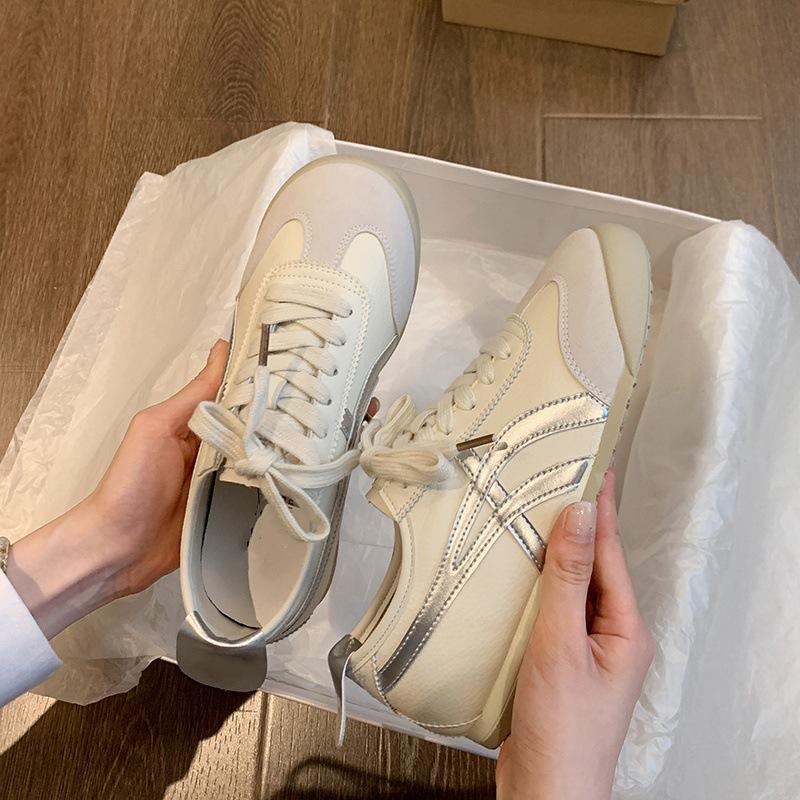 Fashion retro lightweight versatile flat-bottomed German training shoes women's 2025 new summer soft-soled sports Forrest Gump board shoes