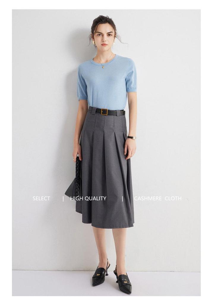 23 Autumn/Winter Women's Five-Sleeve Cashmere Sweater - Round Neck, Fashionable Half-Sleeve Knit Top