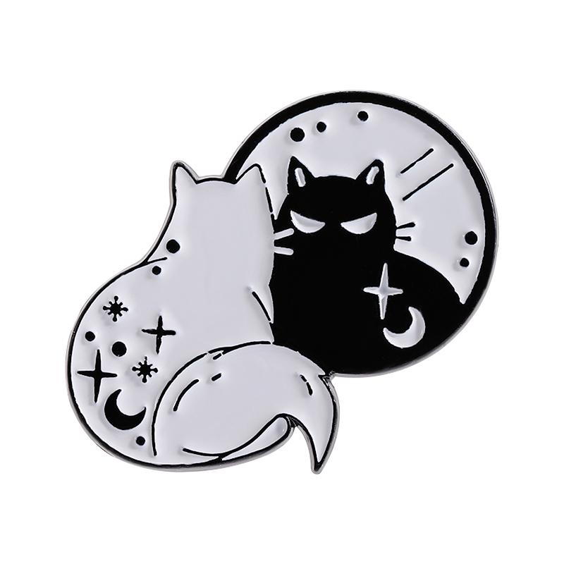White Ghost With Cat Enamel Pins Spooky Pumpkin Skull Boo Kitten Halloween Brooches Lapel Badge Jewelry Gifts for Friends