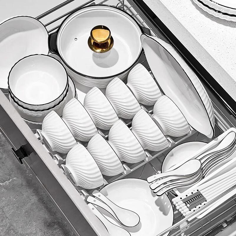 KANGQIN Underglaze Ceramic Dinnerware Set