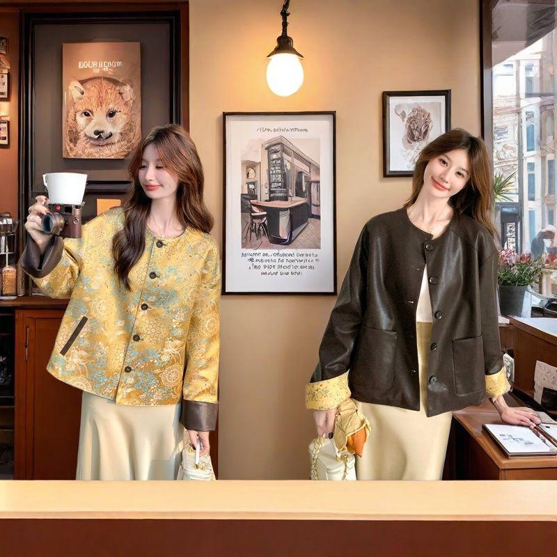 

Женская двусторонняя куртка из ПУ кожи в китайском стиле на осень 2025 года - Модный национальный дизайн S recommended for under 98 lbs