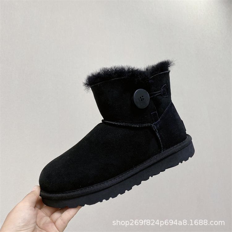 Sangpo snow boots women's fur integrated classic long tube piled thickened real wool warm cotton shoes men's winter shoes