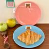 Ceramic Plates Cute Bear 3D Embossed Plate Fashion Creative Dessert Round Disc Exquisite Household Bread Breakfast Tableware