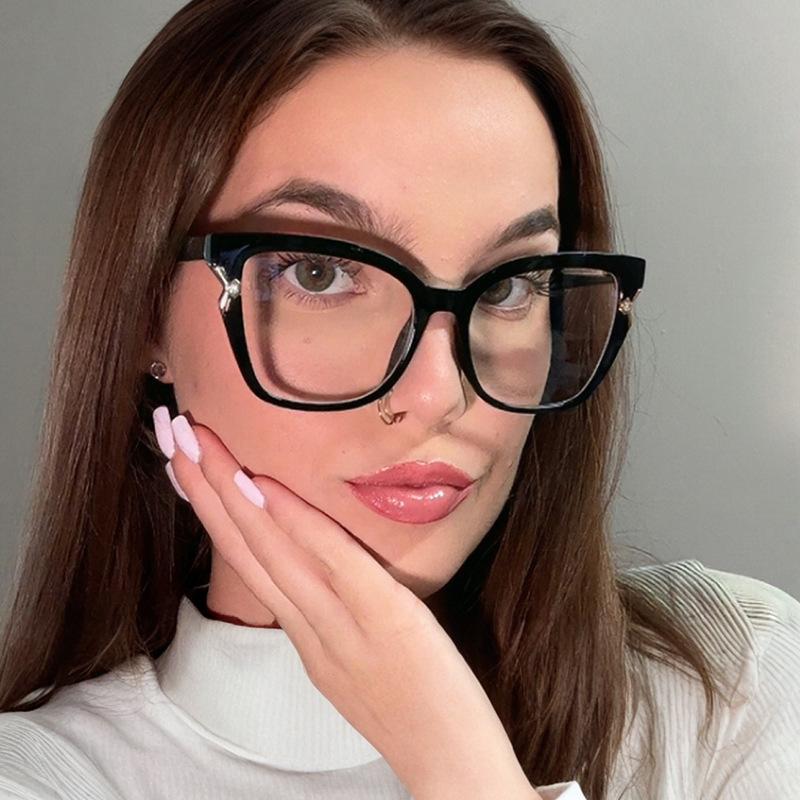 Anti Blue Light Optical Glasses Women Luxury Brand Designer Punk Myopia Customize Prescription Reading Sexy Eye Glasses Frame
