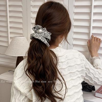 Haarschmuck für Frauen Mädchen Gummibänder Scrunchie Perle koreanisch Haargummi Designer Perlenblume Fascinators elegant