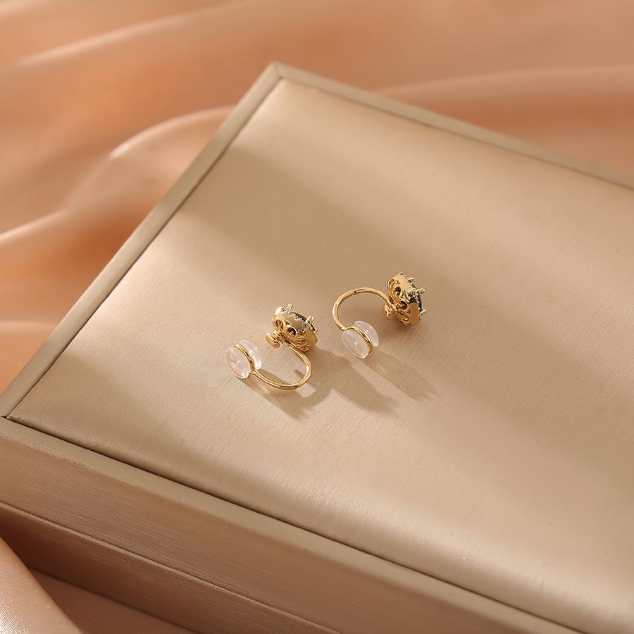 New Fashion Rhinestone Earrings Without Piercing Earrings Women Square Clip On Earrings