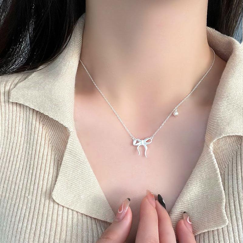 Rosett-halsband, Sött och delikat, med en flickaktig känsla, Lämpligt för daglig användning, Lätt lyx, High-end, Nyckelbenskedja