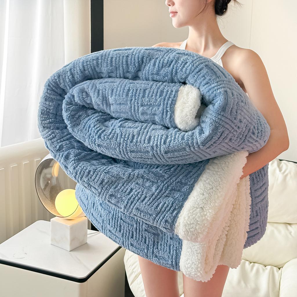 Thick Fleece Blanket Ultra-Soft All-Season Couch Camping Travel Machine Washable Cozy Home Decor For Living Room Bedroom Office