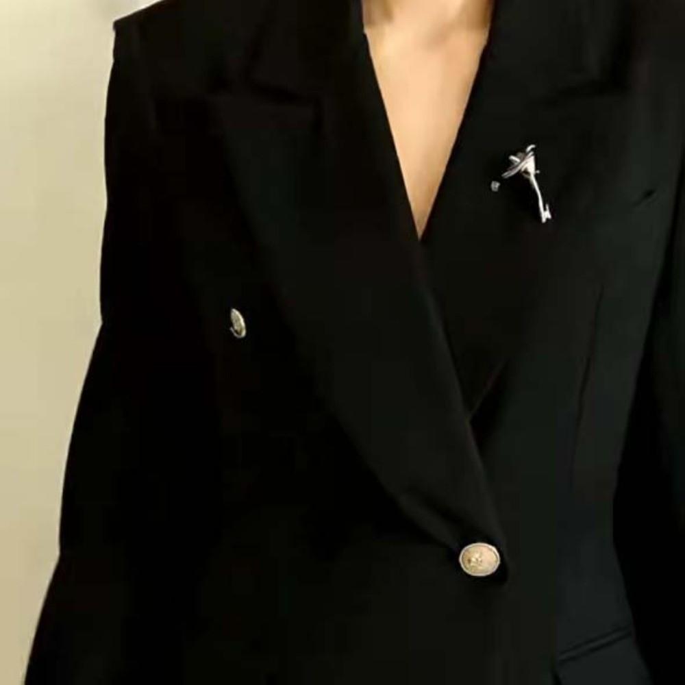 Französischer Stil Calla Brosche Vintage Metall Glänzende Brosche Zantedeschia Anstecker Western-Style Kleidung