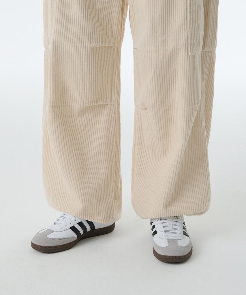 MUSINSA STANDARD WOMAN Women'S Corduroy Wide Cargo Pants [Cream]