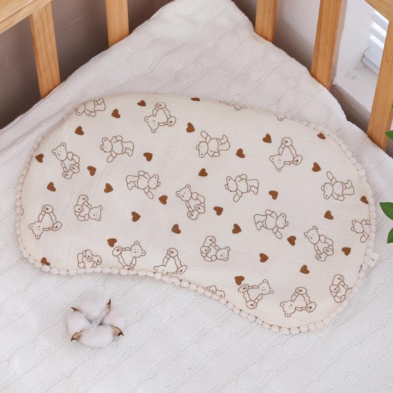 Comfortable and Cooling Infant Pillow Double Layer Gauzes Buckwheat Filling Pillow Breathable Moon-shaped Baby Pillow