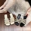 2025 spring and summer new large size flat slippers women wear soft bottom versatile pearl beach sandals