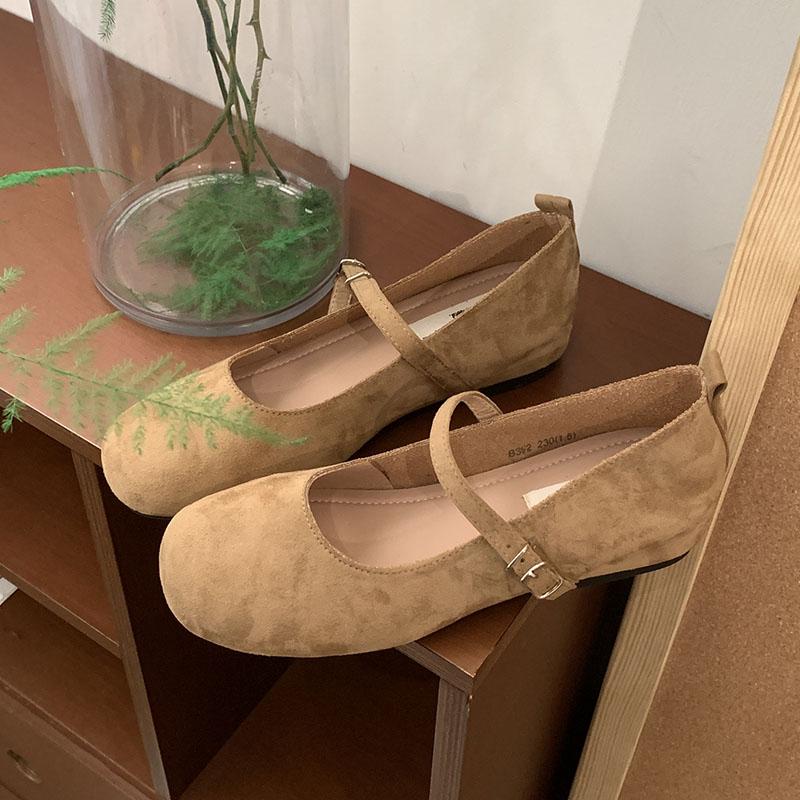 Fashion New In 2025 Female Shallow Ladies Mary Janes Flats Shoes Fashion Buckle Strap Women Flats Shoes With Height Increasing Footwear