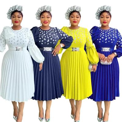 Afrikanische Übergrößenmode für Damen: Neues Pendler-Rundhals-Plisseekleid