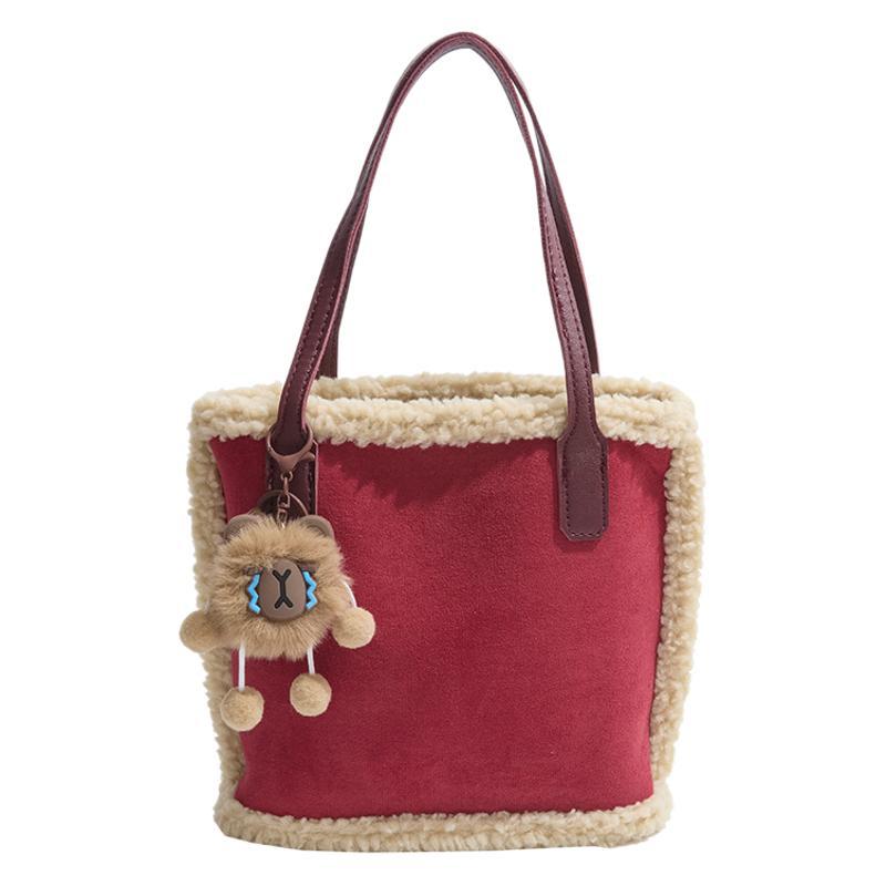 2025 new fashion trend cute autumn and winter retro fashion versatile shoulder plush handbag
