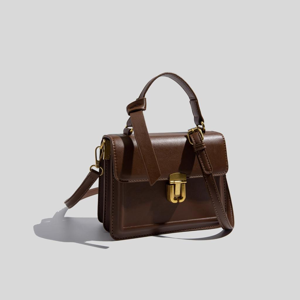 Textured Niche Design Summer Retro Bag Women's 2025 New High-end Shoulder Messenger Bag