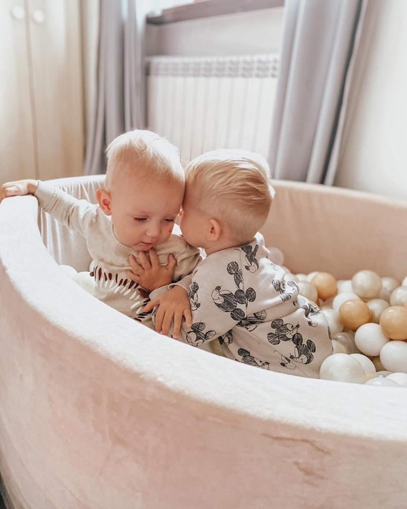 Dry Pool 110x30cm Velvet Soft Beige with 400 Balls: Beige, White, Silver