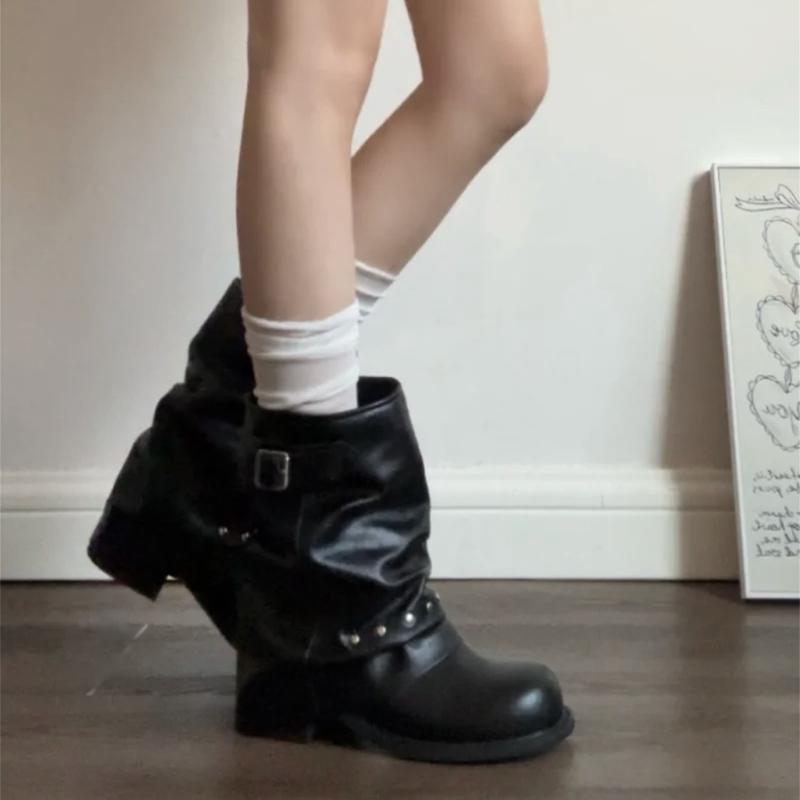 Winter Vintage Pleated Women Pipe Ankle Boots Fashion Rivet Belt Buckle Shoes Ladies Concise Thick Heel Short Booties