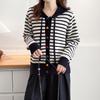 Großformat Damen Gestreifter Herzknopf Kapuzen Strick Cardigan Pullover Mantel