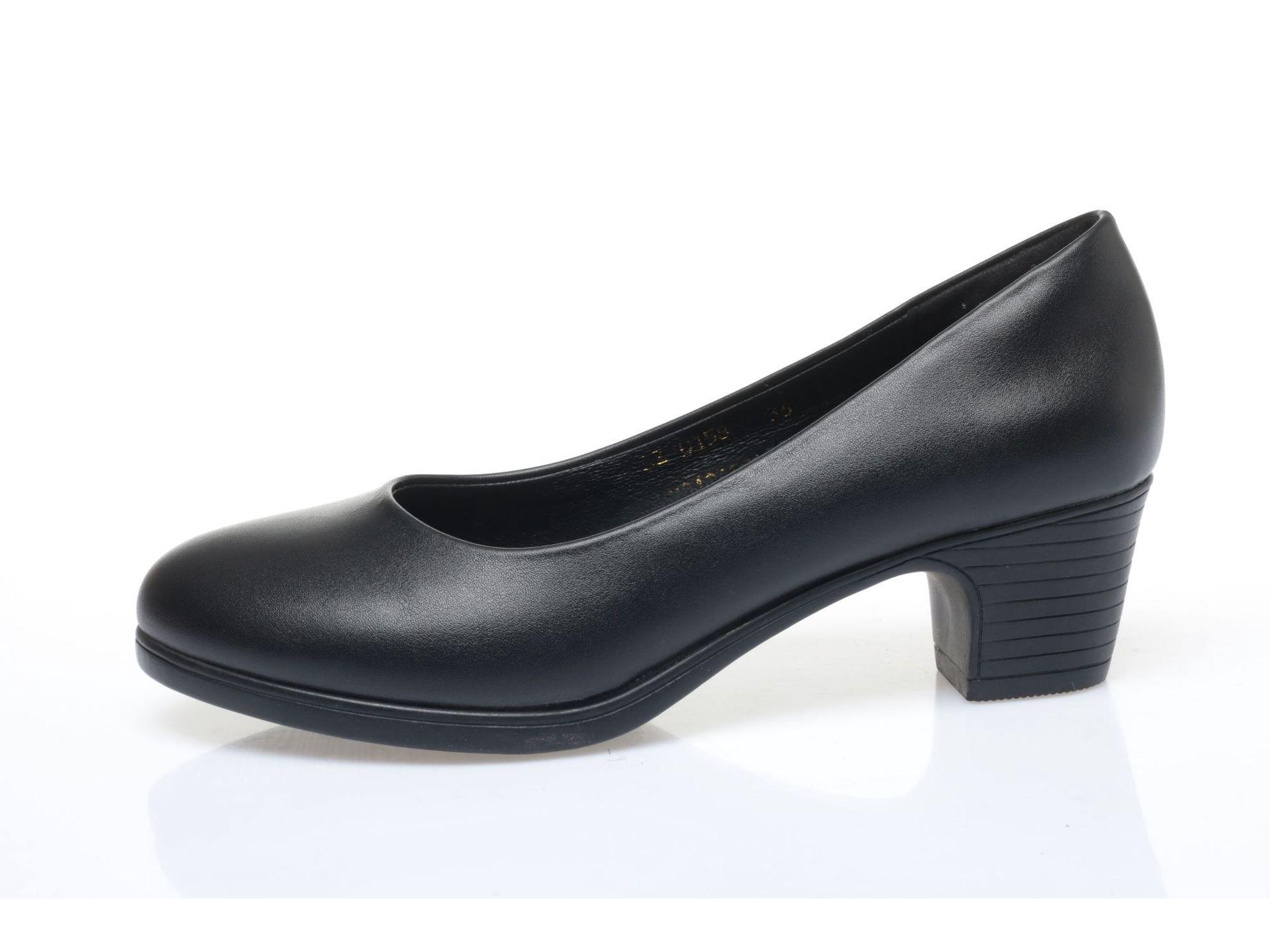 

Женские кожаные рабочие туфли 2024 года — мягкая подошва, квадратный каблук, балетки для весны и осени Size 38