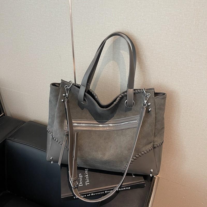 

High-end Casual Commuting Tote Bag Women s Retro Contrasting Color All-matching Large-capacity Portable Shoulder серый