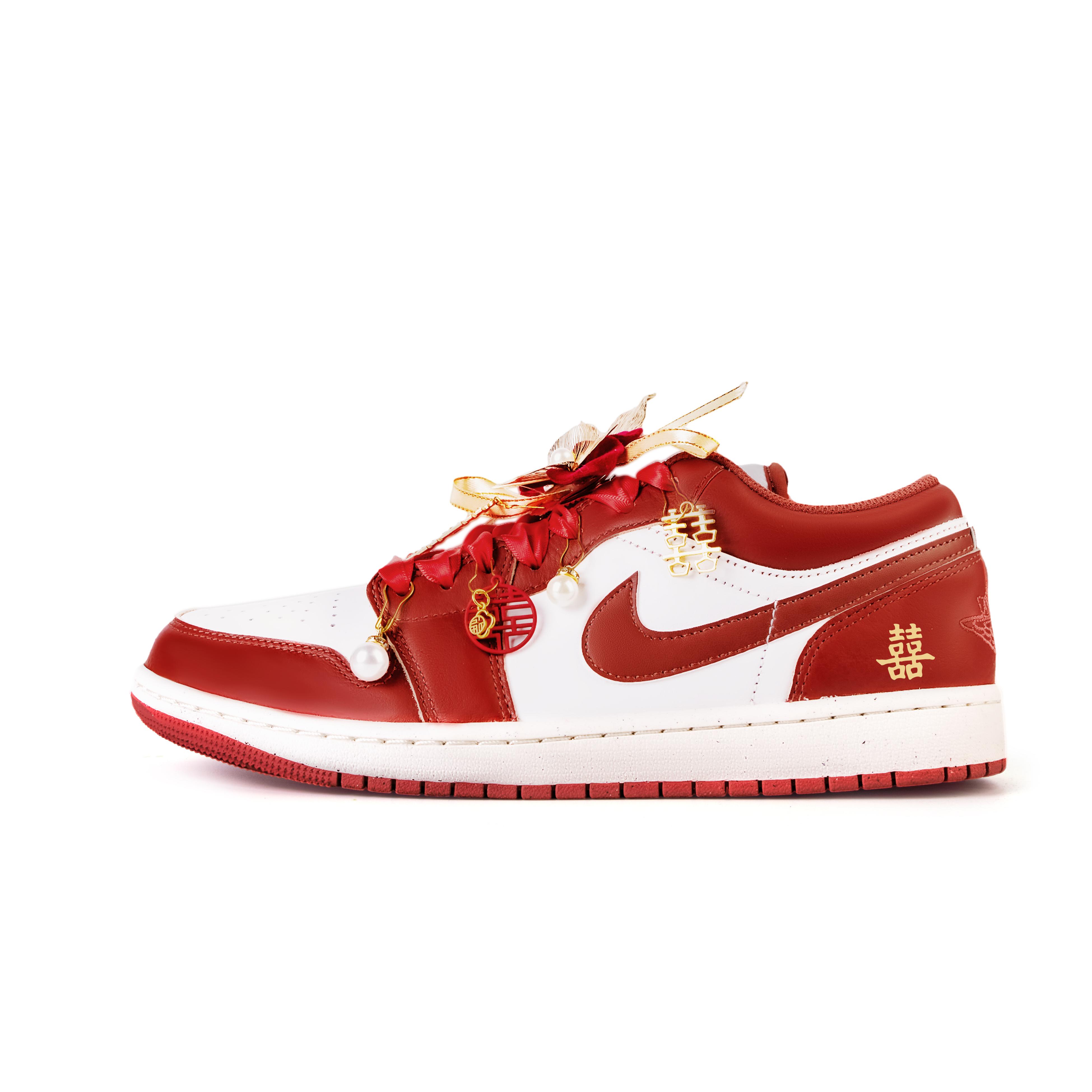 

Jordan Air Jordan 1 Heaven s Perfect Match Leather Slip Resistant Low top Vintage Basketball Shoes Men s White Red FJ3459-160(Team189-) 40.5