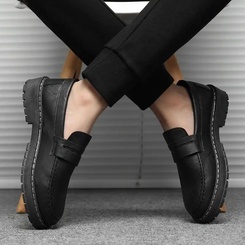 Modische Weiche Einfache Runde Zehenpartie Lederschuhe für Herren Elegant Sozial Neu Eingetroffene Designer Schuhe Angebot Niedriger Preis Mode 2025 Herren Freizeitschuh