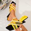 Pantuflas de tacón alto para mujer, de moda, con tejido de malla hueca, elegantes, con perlas y punta cuadrada. Sandalias versátiles para verano y exteriores.