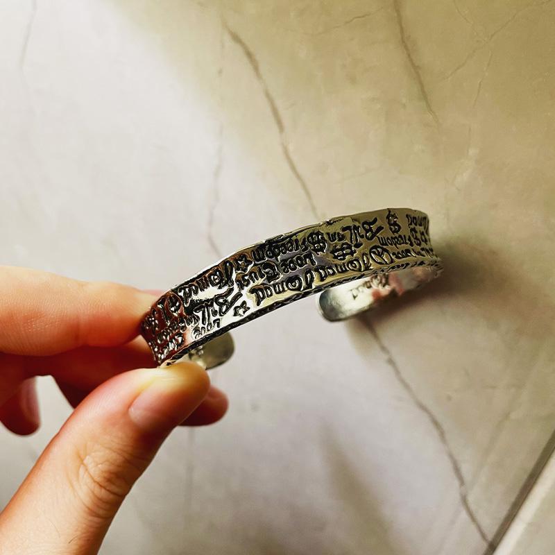 Retro Carved Graffiti Bracelet For Men Women Zinc Alloy Punk Gothic Adjustable Bracelet Designer Zircon Unisex Accessories Gift