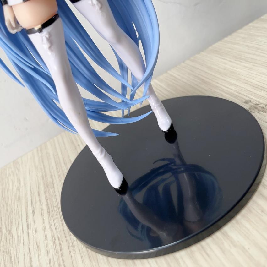 18CM Anime Akame ga KILL! ESDEATH Girl figure PVC Action Toy Adults Collection Game Statue Figures Doll gifts
