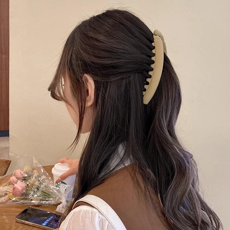 

Versatile Frosted Banana Clip for Thick Hair - Large Non-slip Hair Claw in Dark Colors with Teeth