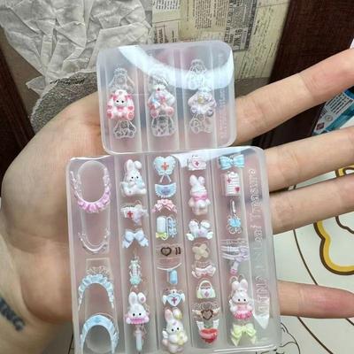 Nageldesign – Nail Art-Schablonen & Stempel
