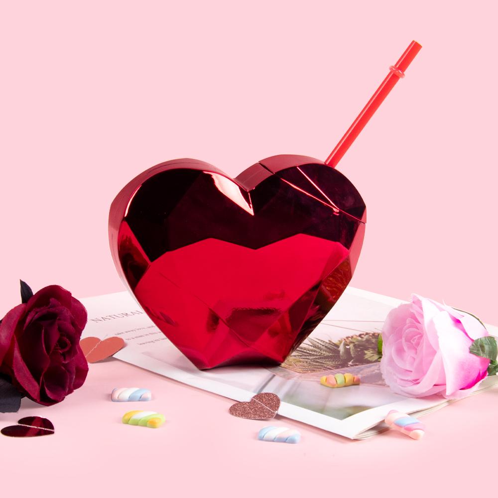 1pcs Red Pink Heart Shaped Plastic Straw Cup Water Bottle Valentine's day gift Disco Cup Wedding Bachelorette party supplies