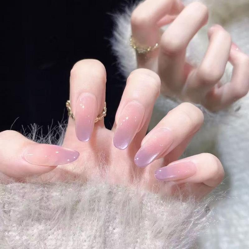 Snové fialové gradientní ručně vyráběné nálepky na nehty - Krásné, odnímatelné, nositelné a vylepšující vzhled nehtů