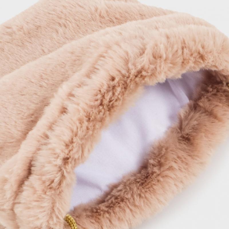 Daiso Fuzzy Pouch  Medium 