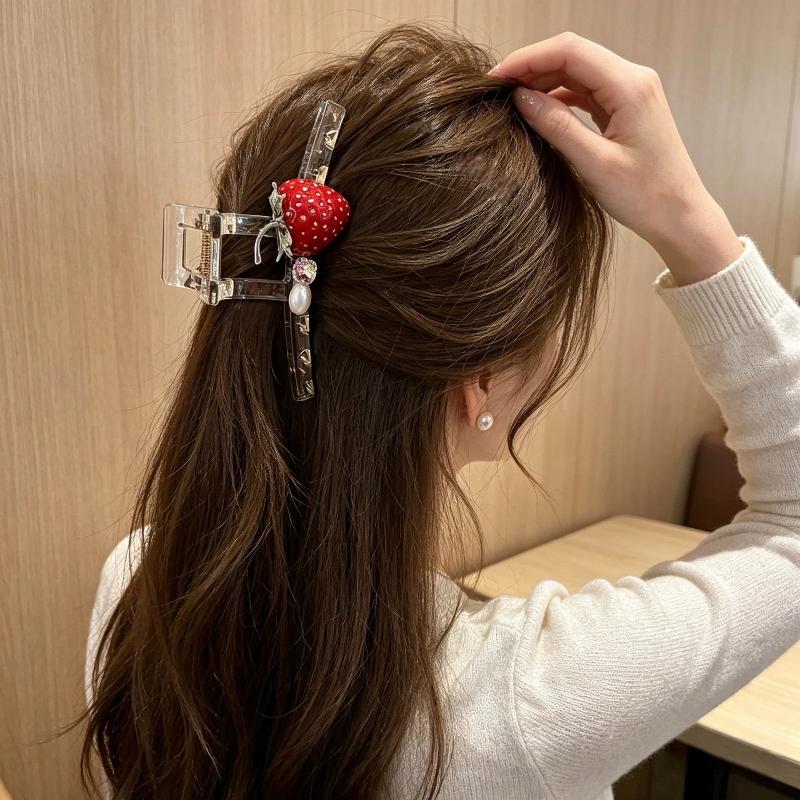 Polka Dot Hair Claw Clip With Strawberry Decor Non Slip Grip For Daily Party Womens Hair Accessory