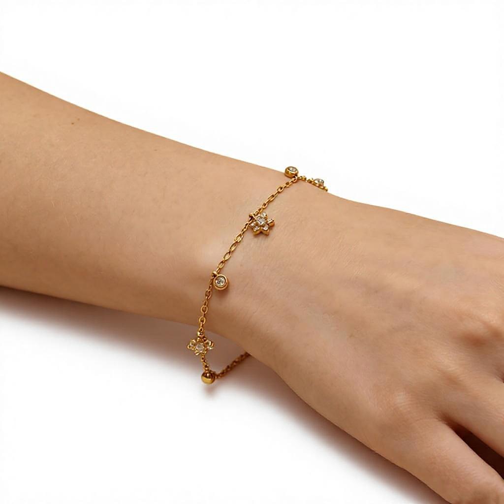 Trendy Bracelet Women's 18K Gold Plated Stainless Steel Fashion Star Moon Light-Luxury Minimalist