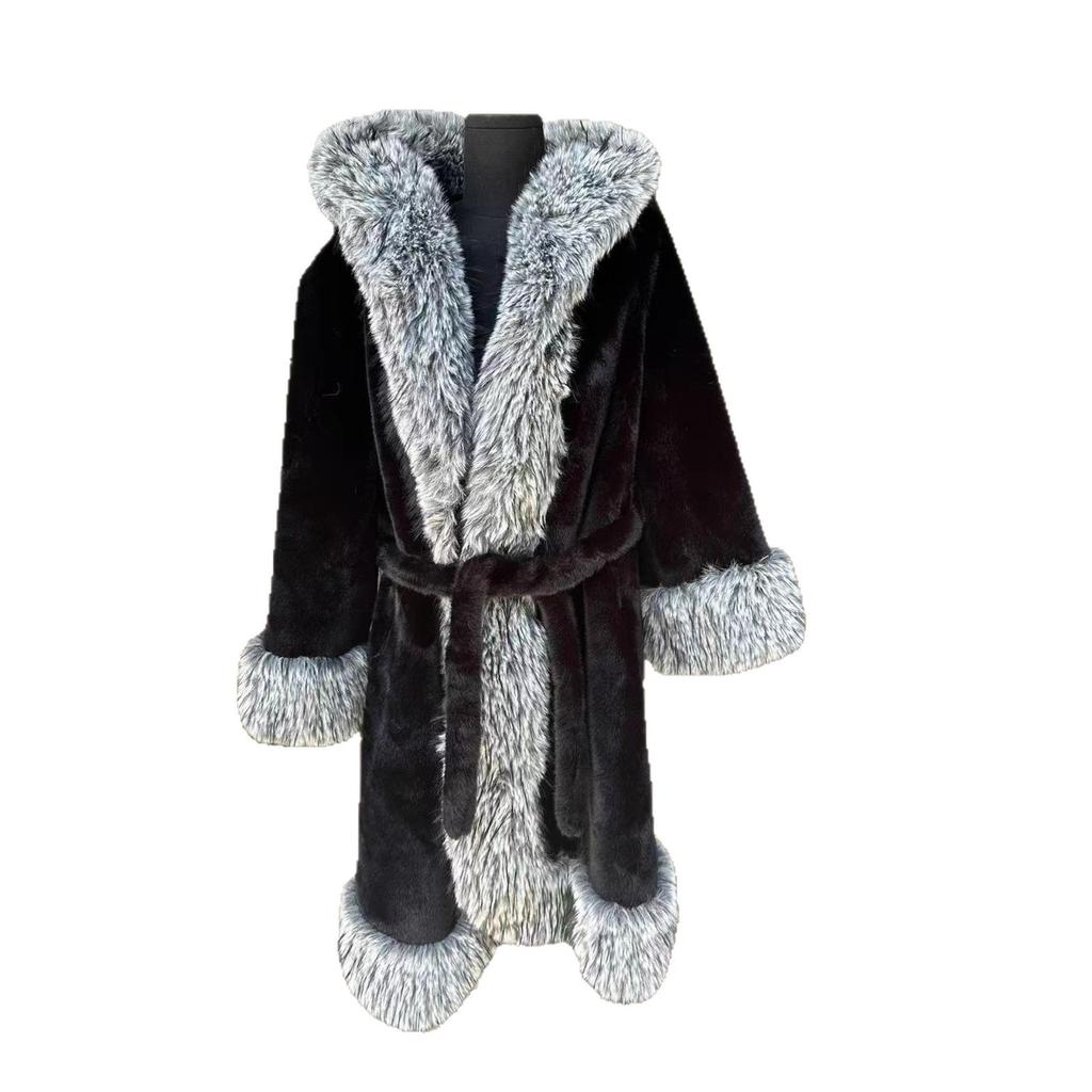 25 Year New European Fashion Long Coat with Fur Collar and Hooded Fur Grass Coat