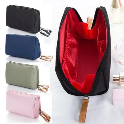 Ferramentas e acessórios – Bolsas e caixas para cosméticos