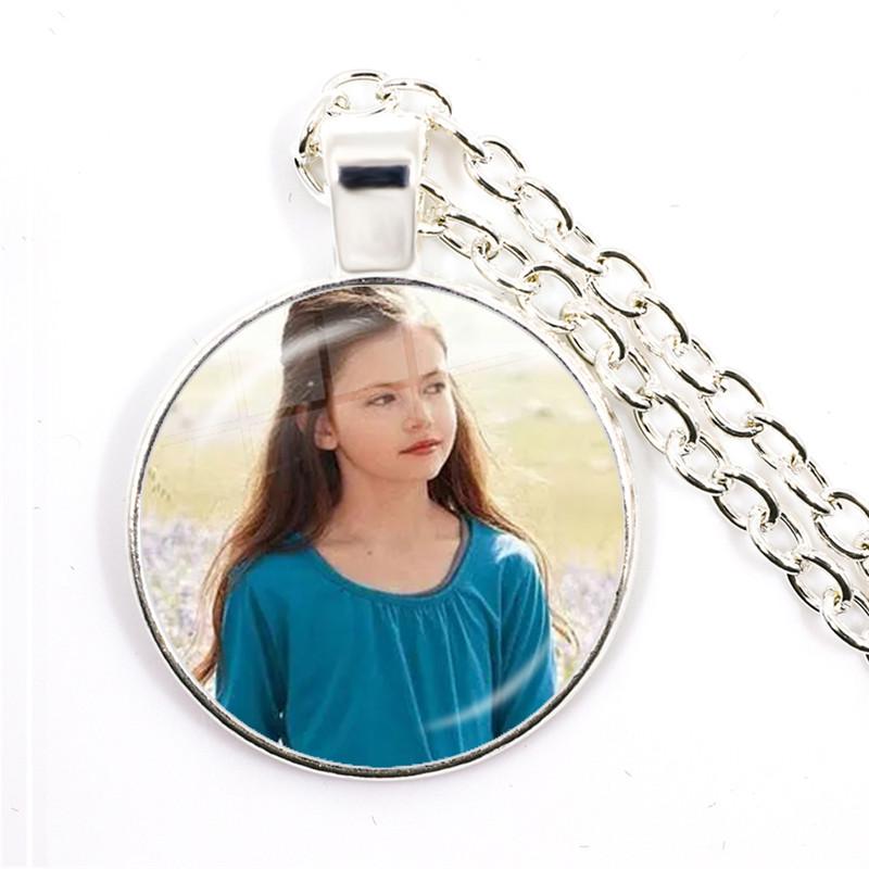Nieuwe Twilight Film Bella Edward Jacob Renesmee Karakter Glazen Cabochon Hanger Ketting Handgemaakte Sieraden Kettingen