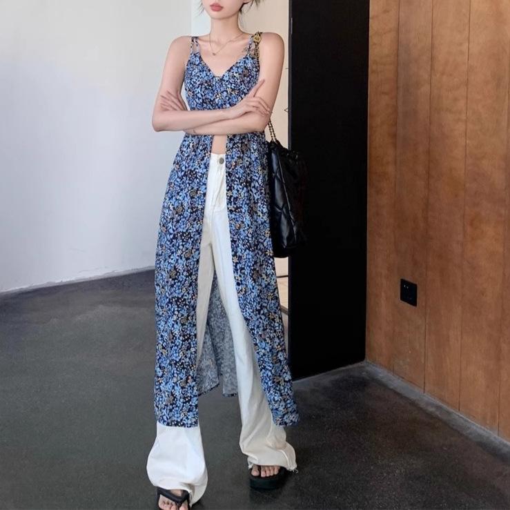 Floral V-neck French Suspender Dress Women's Summer Sweet Babes Skirt Blue Retro Temperament Split-ended Long Dress