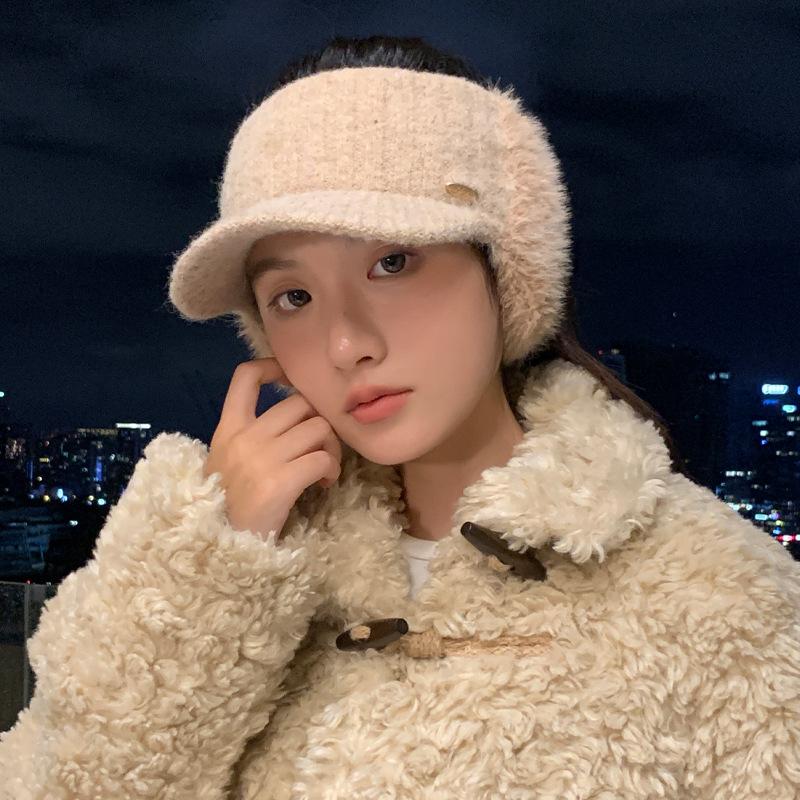 Autumn and Winter Hats for Women with Big Brim Showing Face Small Duck Tongue Knitted Hat  High End Temperament Wool Hat  Versatile Warm Hat