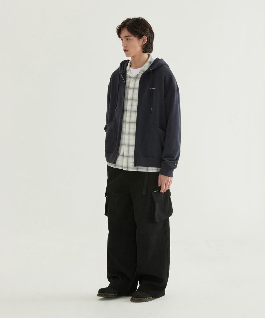 COVERNAT Small Logo Zip-Up Hoodie Lavender