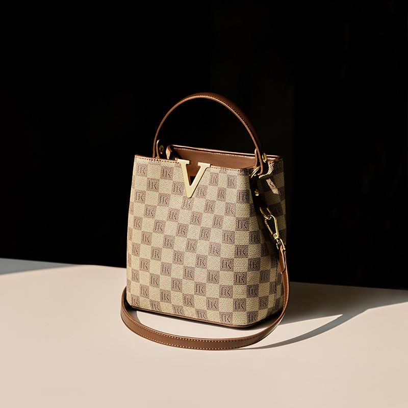 

Vintage Women s Handbag 2025 New Monogram Bucket Bag Niche Design Shoulder Bag High-Quality Texture Women s Bag Long19CM、Wide11CM、Hig хакі
