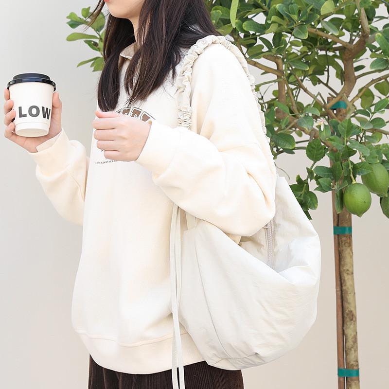 IELGY Japanese Casual Literary Canvas Bag, Fashionable Drawstring Shoulder Pleated Nylon Messenger Bag