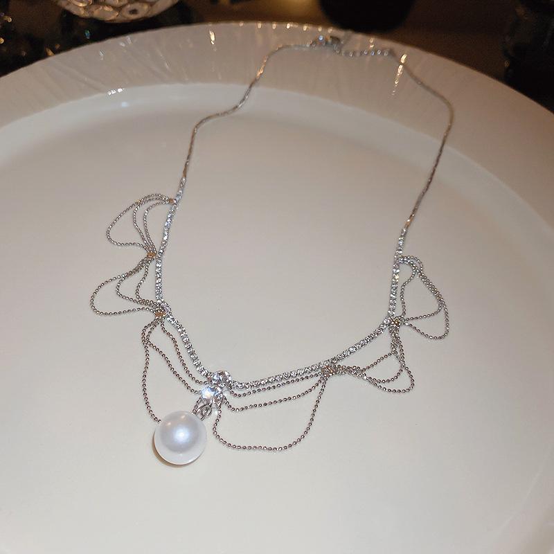 Collana di Perle Fatata Stile Coreano - Catena Clavicola Elegante e di Tendenza per Donna