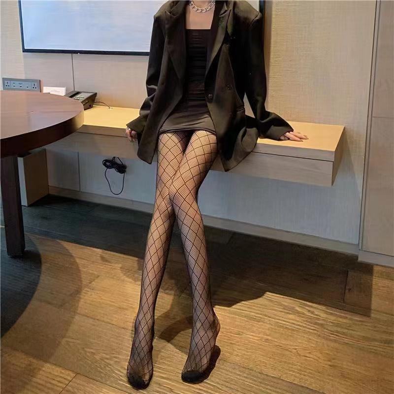 Gothic Tights Women Leggings Lolita Hollowed Out Mesh Stockings Japanese Bottomed Lace Pantyhose Floral Rattan Black Stocking